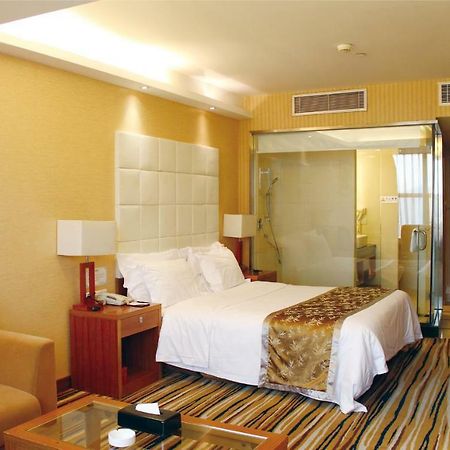 Shenzhen Luohu Railway Station Hotel - Commercial Building Thẩm Quyến Ngoại thất bức ảnh