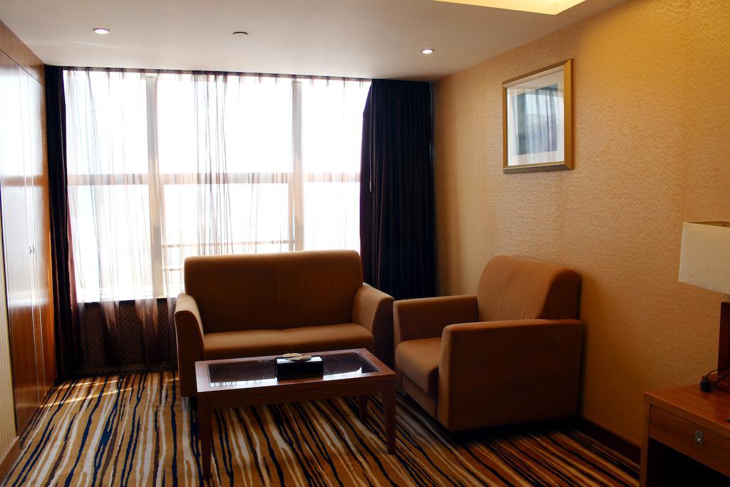 Shenzhen Luohu Railway Station Hotel - Commercial Building Thẩm Quyến Phòng bức ảnh