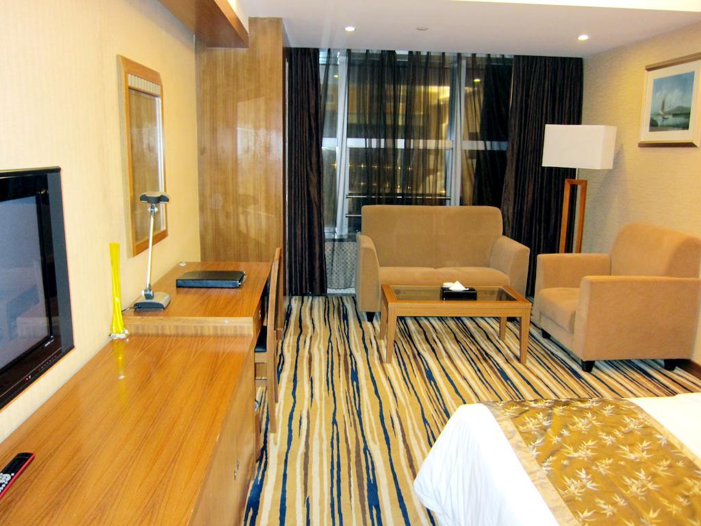 Shenzhen Luohu Railway Station Hotel - Commercial Building Thẩm Quyến Ngoại thất bức ảnh